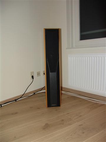 http://dl.a2000.nu/ddx/audio/DSC00046.JPG