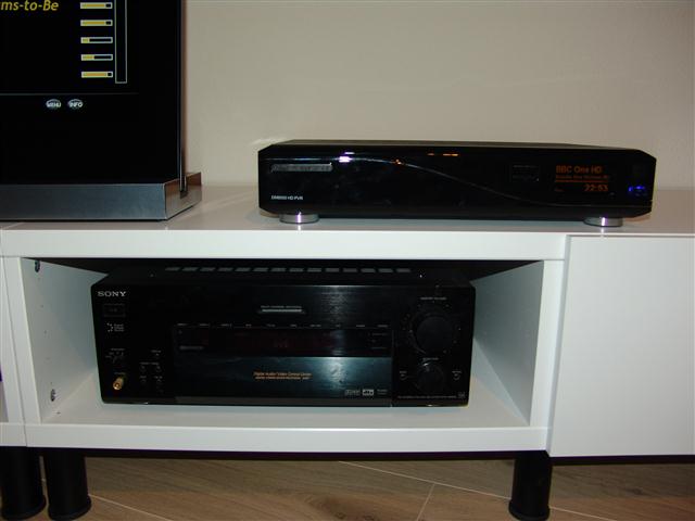 http://dl.a2000.nu/ddx/audio/DSC00047.JPG