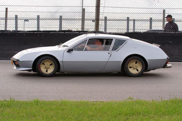 DSC_3745_resized.jpg